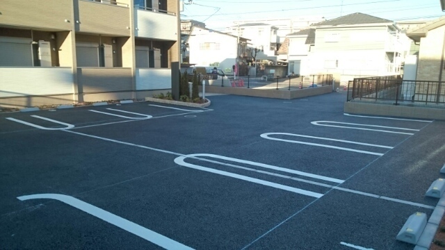 ベルフィオーレ 駐車場