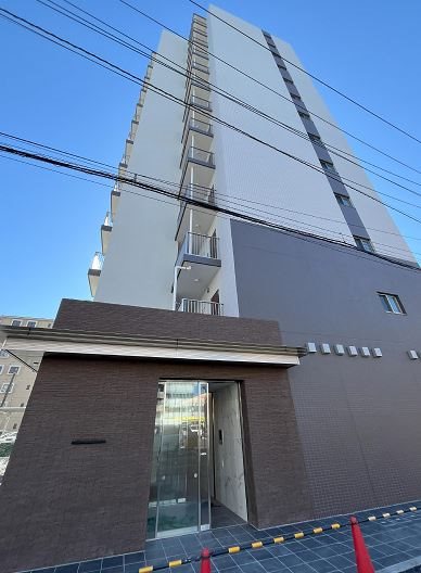 CEREZO TOKIWA st． エントランス