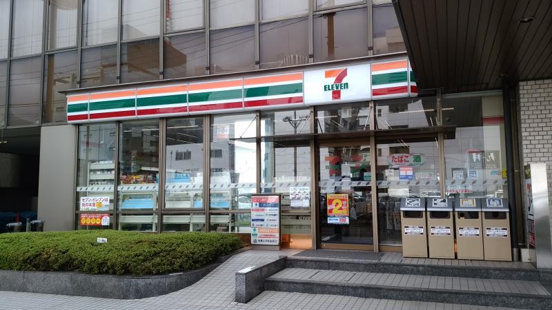 リフル横浜 コンビニ