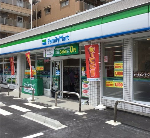 戸塚ハイライズＢ棟 コンビニ