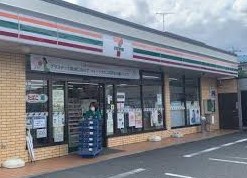 レオパレスコーポＯＨＴＡＫＩ コンビニ