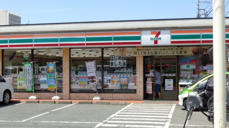 アルクアリビオ コンビニ