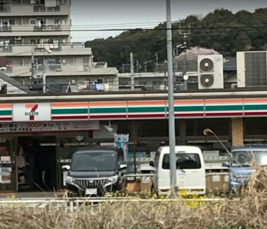 横浜ヒルストンハウス コンビニ