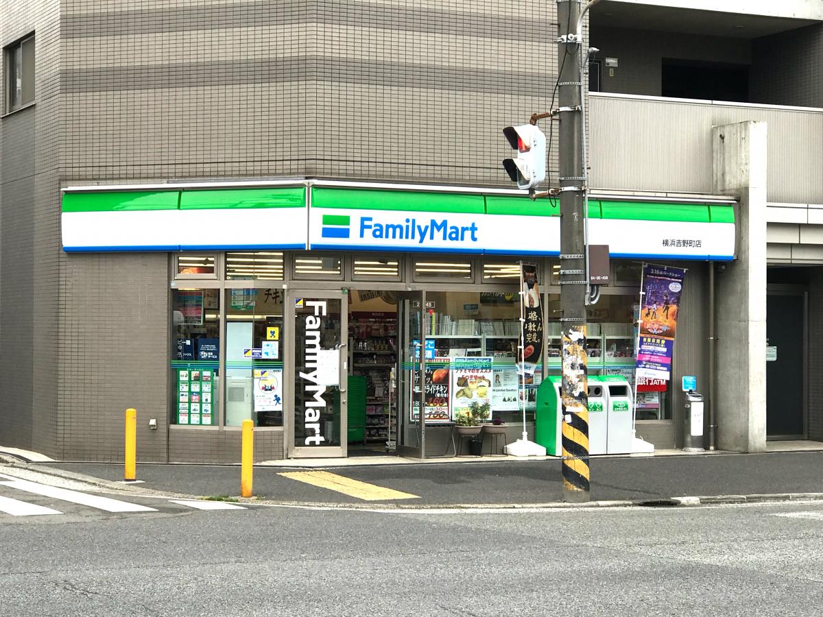 ECREDE横濱吉野町 コンビニ