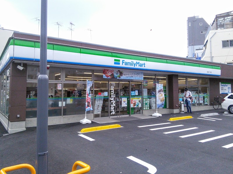 リュミエールⅠ コンビニ