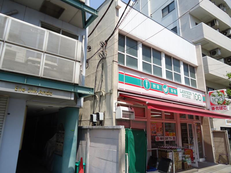 Urbane井土ヶ谷 コンビニ