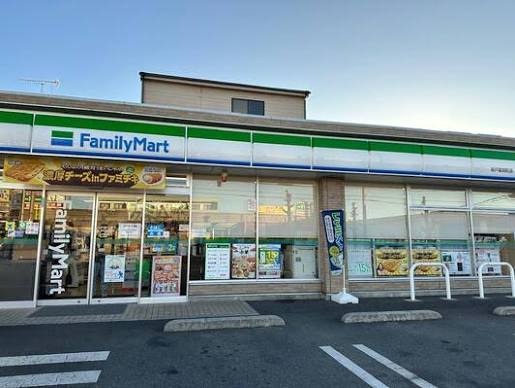 ロワール坂戸 コンビニ