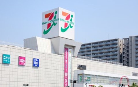MKT伊勢町 スーパー