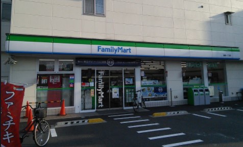 MKT伊勢町 コンビニ