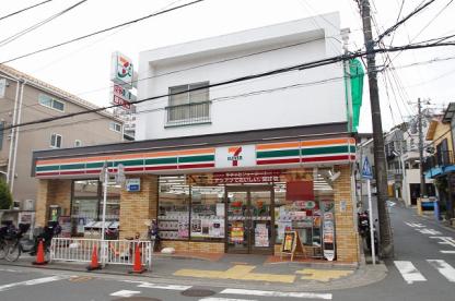 ベイウエスト浅間台 コンビニ