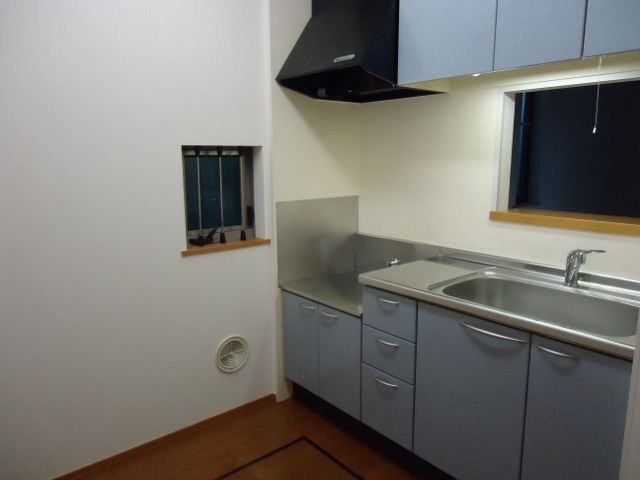 グリーンパレス斎藤分ⅢC キッチン