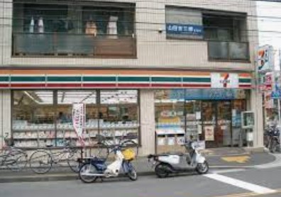 御幸マンション コンビニ