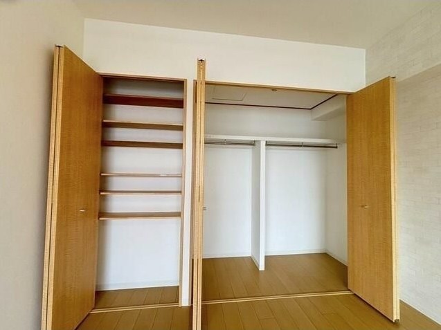 TLRレジデンス磯子駅前 収納