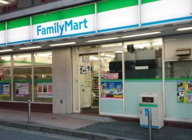 ピュアハイツ台町 コンビニ