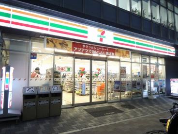 アッソラート横浜 コンビニ