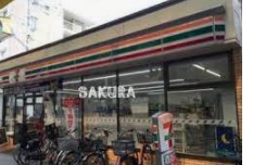 アザーレ・クオン コンビニ