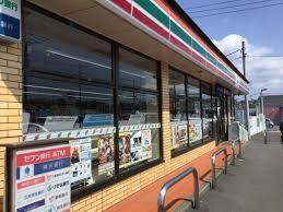 レオパレスアトリオ コンビニ