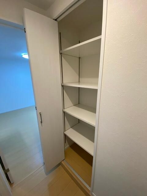 グランディール睦町 収納
