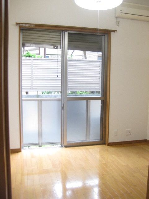 サンハイツ寿  ベッドルーム