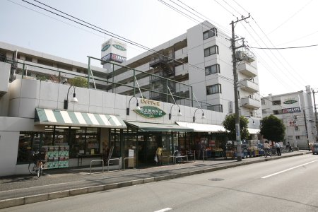 コルモ上大岡 スーパー
