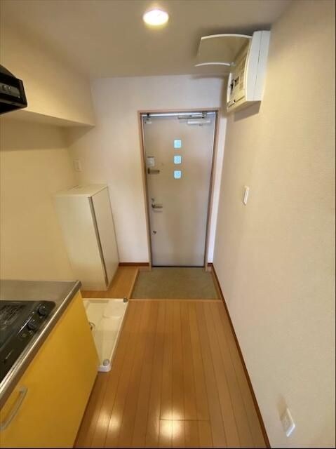 アビタシオンK 玄関