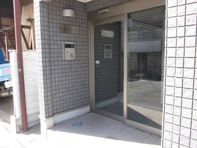 アビタシオンK エントランス