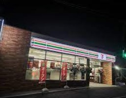 リーヴァ・フォレスタB コンビニ