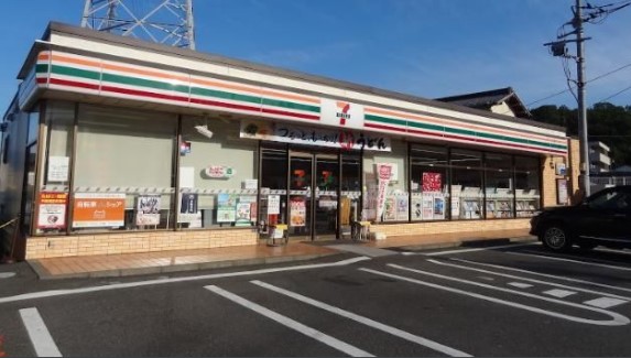 プライムテラス日吉Ⅱ コンビニ