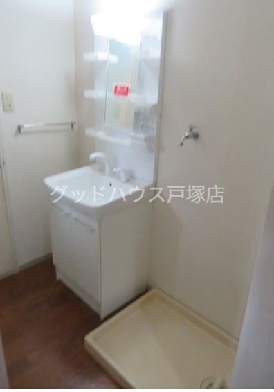 メゾンアヴェニール 洗面所