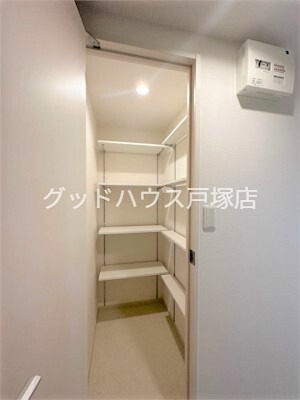 ヴィラ立場 収納