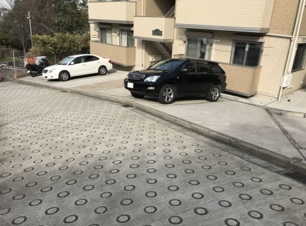 エーリNAKANO 駐車場