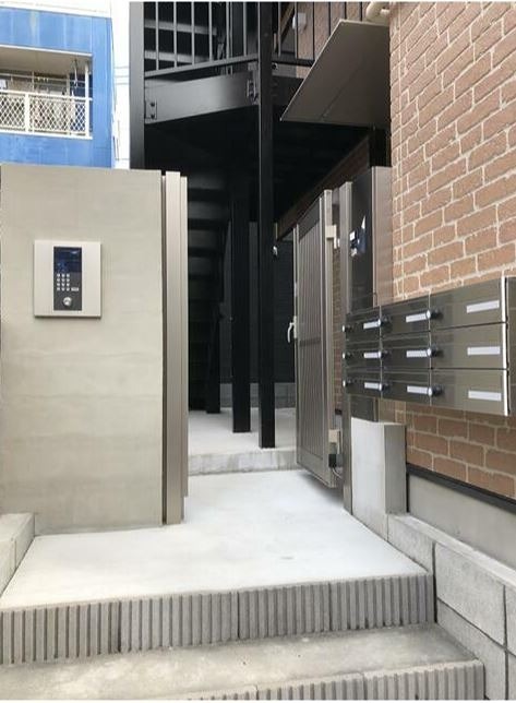 グロワール長尾台町 エントランス