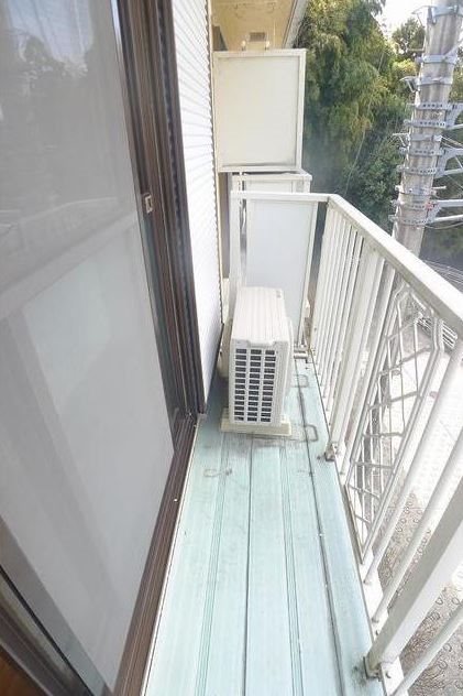 稲荷山ハイツ ベランダ