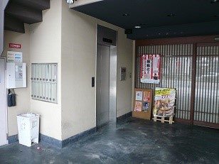大阪府大阪市中央区谷町４丁目 エントランス