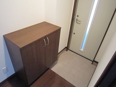メゾンサクラ 玄関