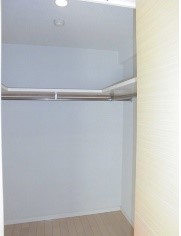 大阪府大阪市西区新町３丁目 収納