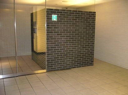 パウゼ堺筋 エントランス