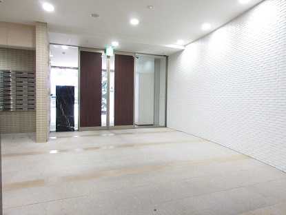 大阪府大阪市中央区北久宝寺町１丁目 エントランス