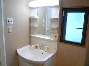大阪府大阪市西区新町２丁目 洗面所
