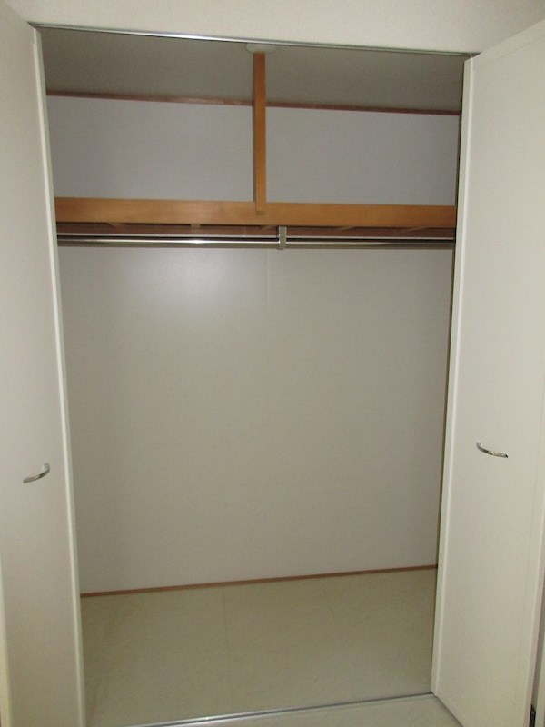 ベルパーク靭本町 収納