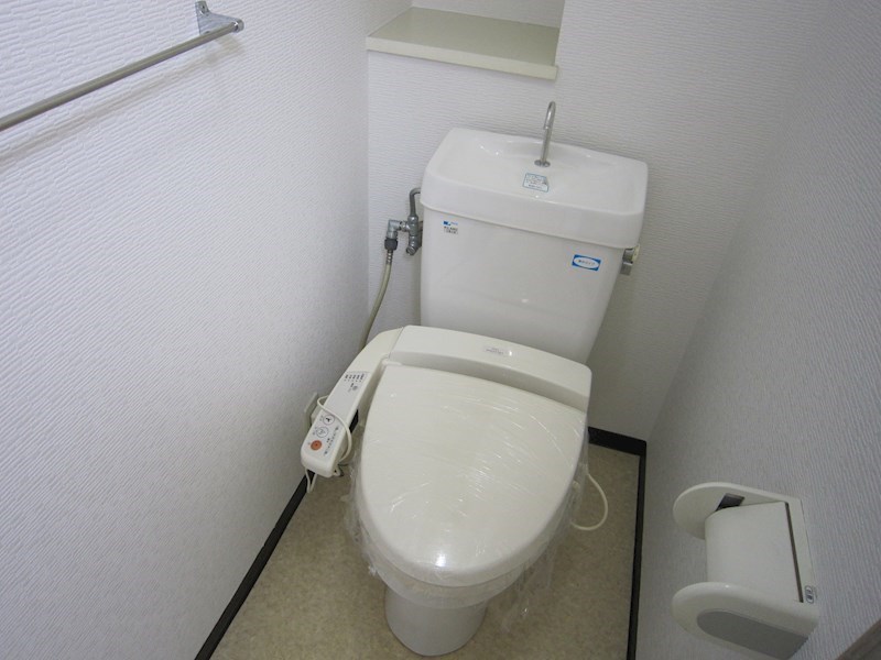 コスモリード大阪本町 トイレ