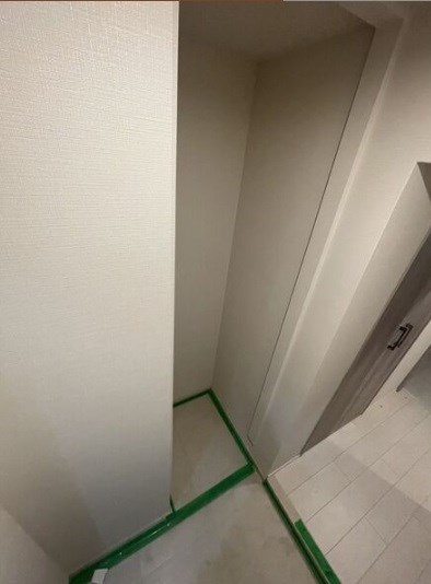 プレディアコート本町 玄関