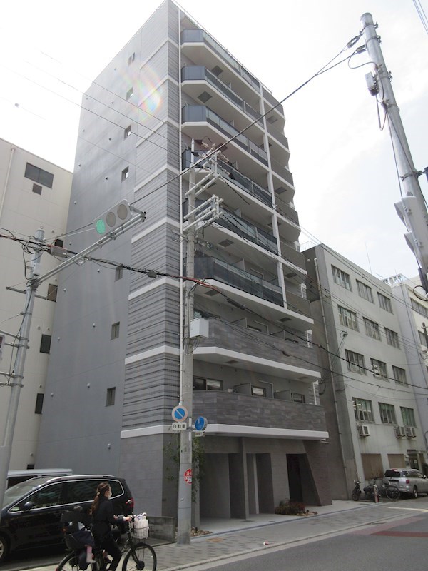 シーズンフラッツ新町 外観