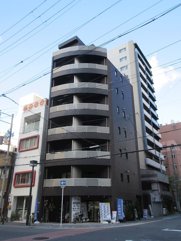 セレーノ新町 外観