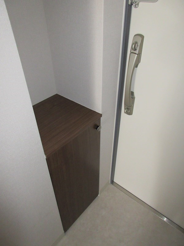 ArtizA西長堀 玄関