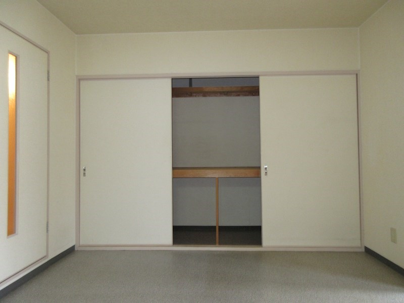 サニーマンション東部 収納
