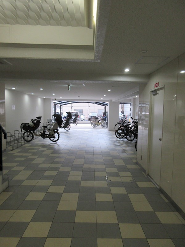 ガーデンハイツ江戸堀 エントランス