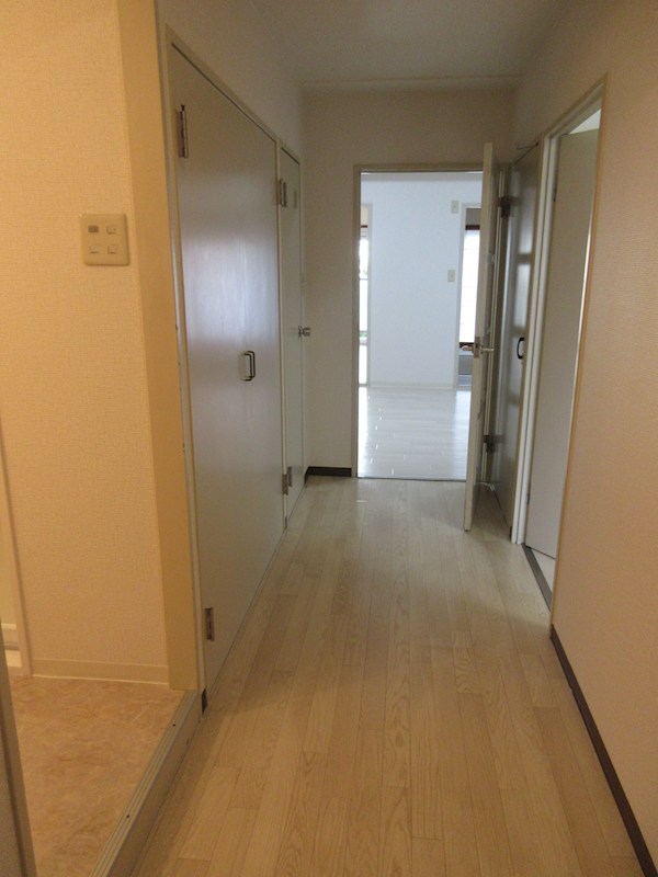 ノバカネイチ阿波座 玄関