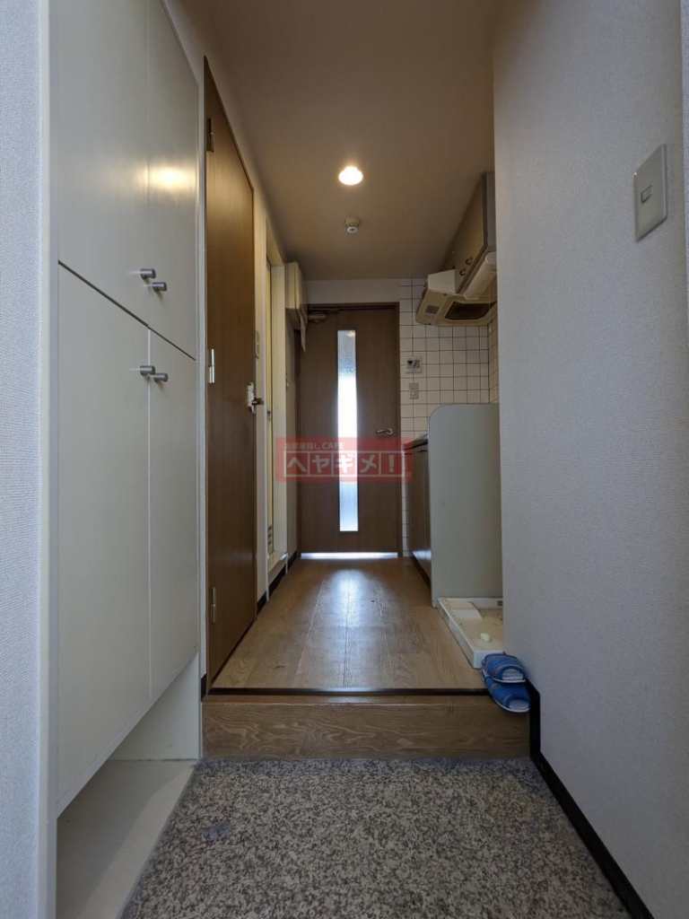 菱和パレス明大前壱番館 玄関