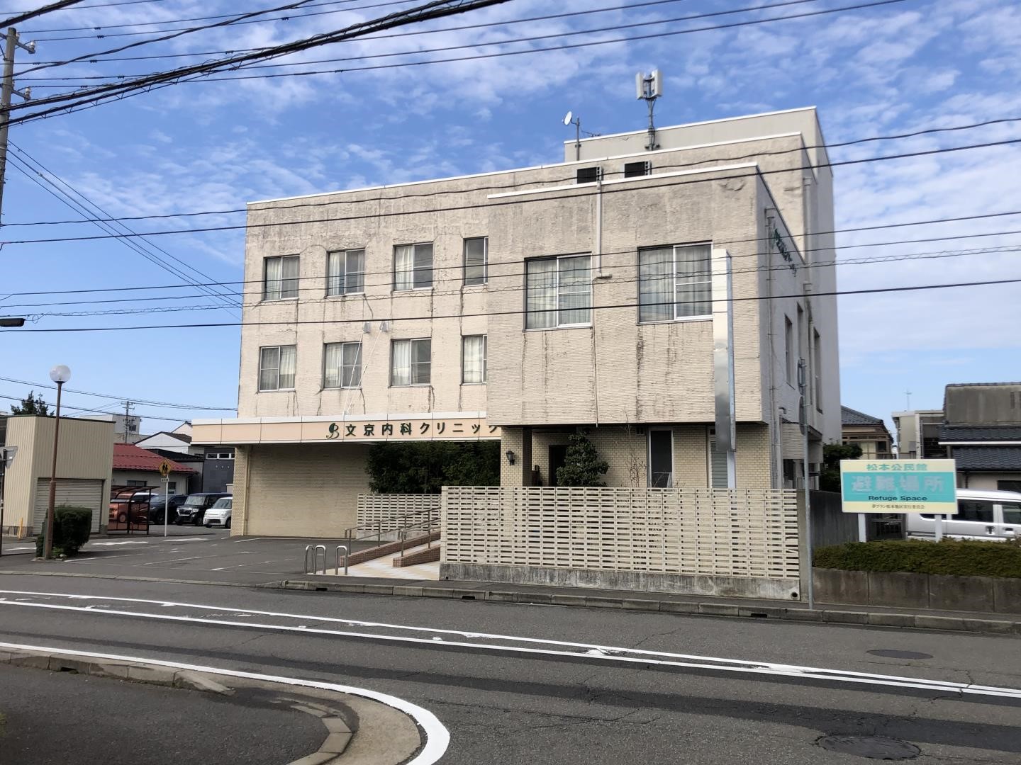 ダイアパレス西別院（７０３） 総合病院